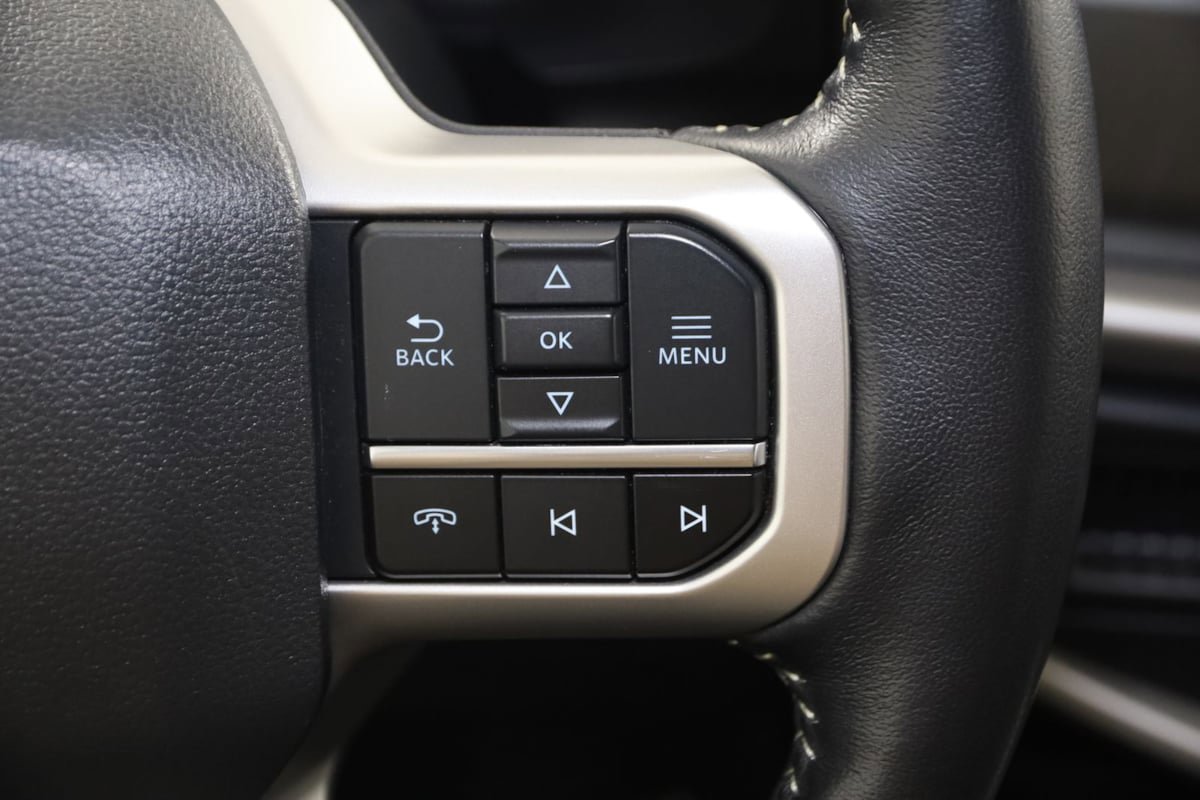 Used 2024 Ford Expedition Max XLT image 33