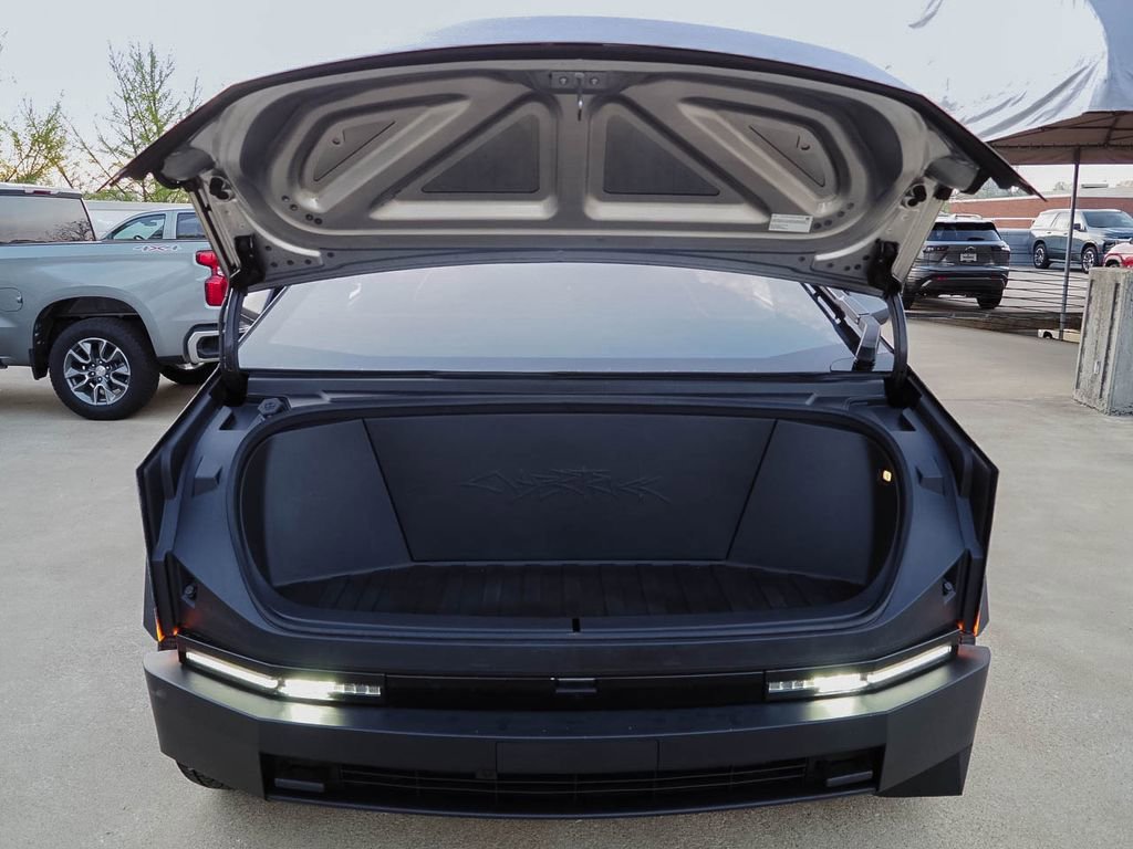 Used 2024 Tesla Cybertruck Cyberbeast AWD/4WD image 10