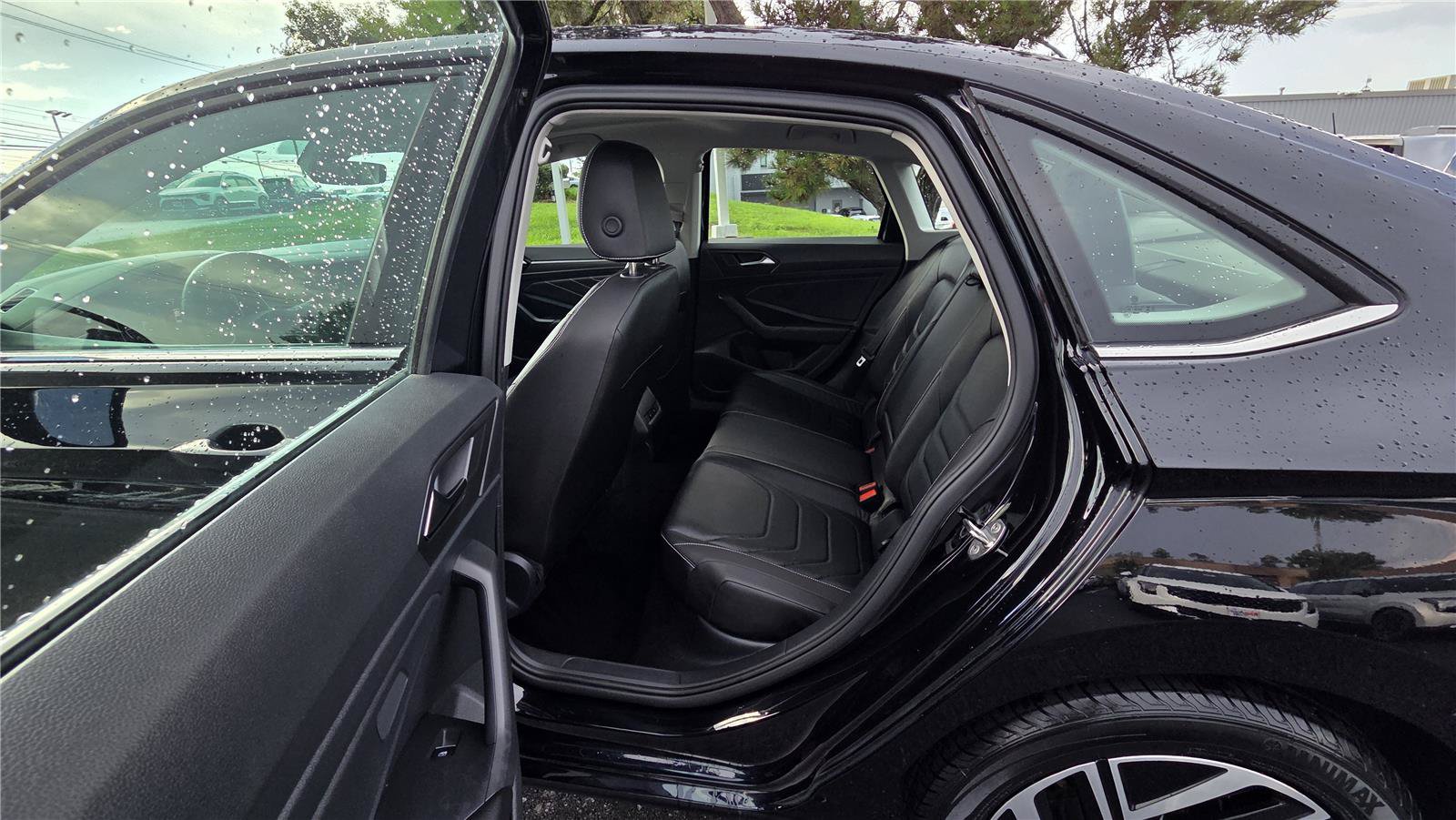 Certified 2023 Volkswagen Jetta SEL FWD image 26