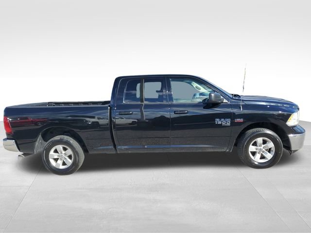 Used 2020 RAM 1500 Classic SLT image 3
