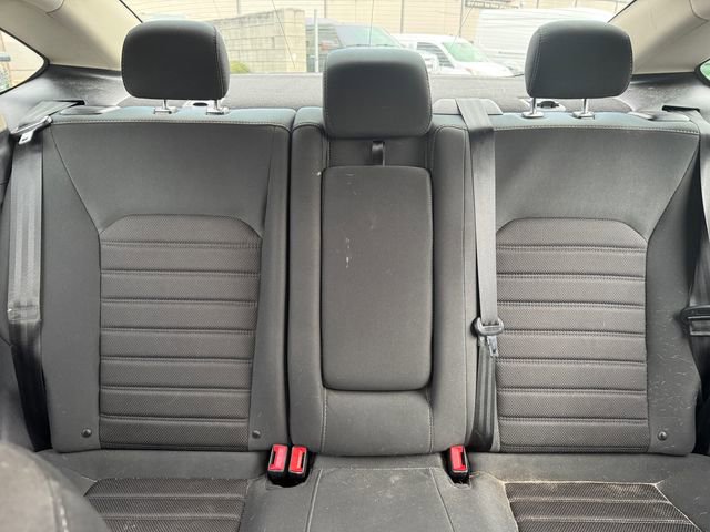 Used 2020 Ford Fusion SE image 27