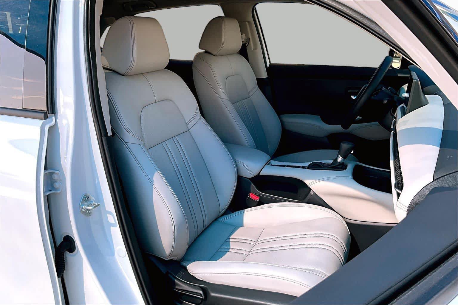 Used 2027 Honda HR-V EX-L image 9