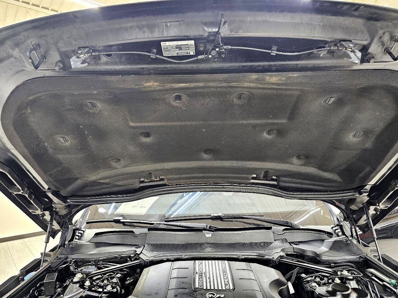 Used 2017 Land Rover Range Rover Sport SVR image 46