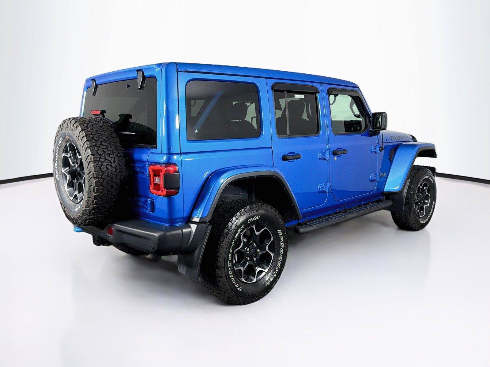 Used 2021 Jeep Wrangler Unlimited Rubicon 4xe w/ Steel Bumper Group AWD/4WD image 11