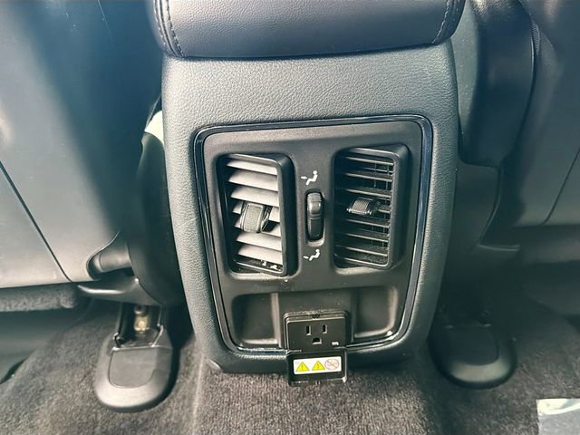 Used 2022 Jeep Grand Cherokee Laredo X AWD/4WD image 20