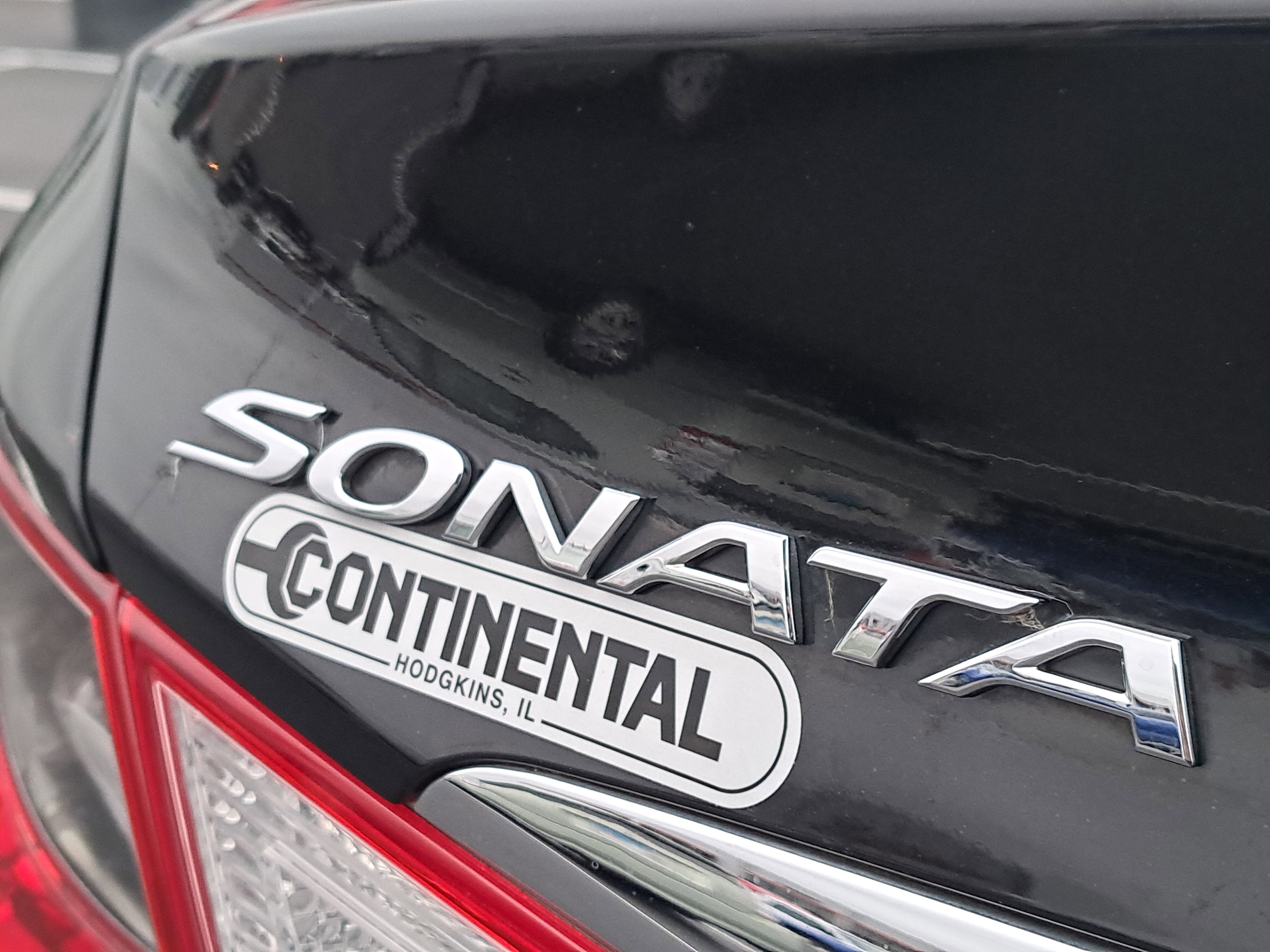 Used 2011 Hyundai Sonata Limited w/ Navigation Pkg 5 image 8