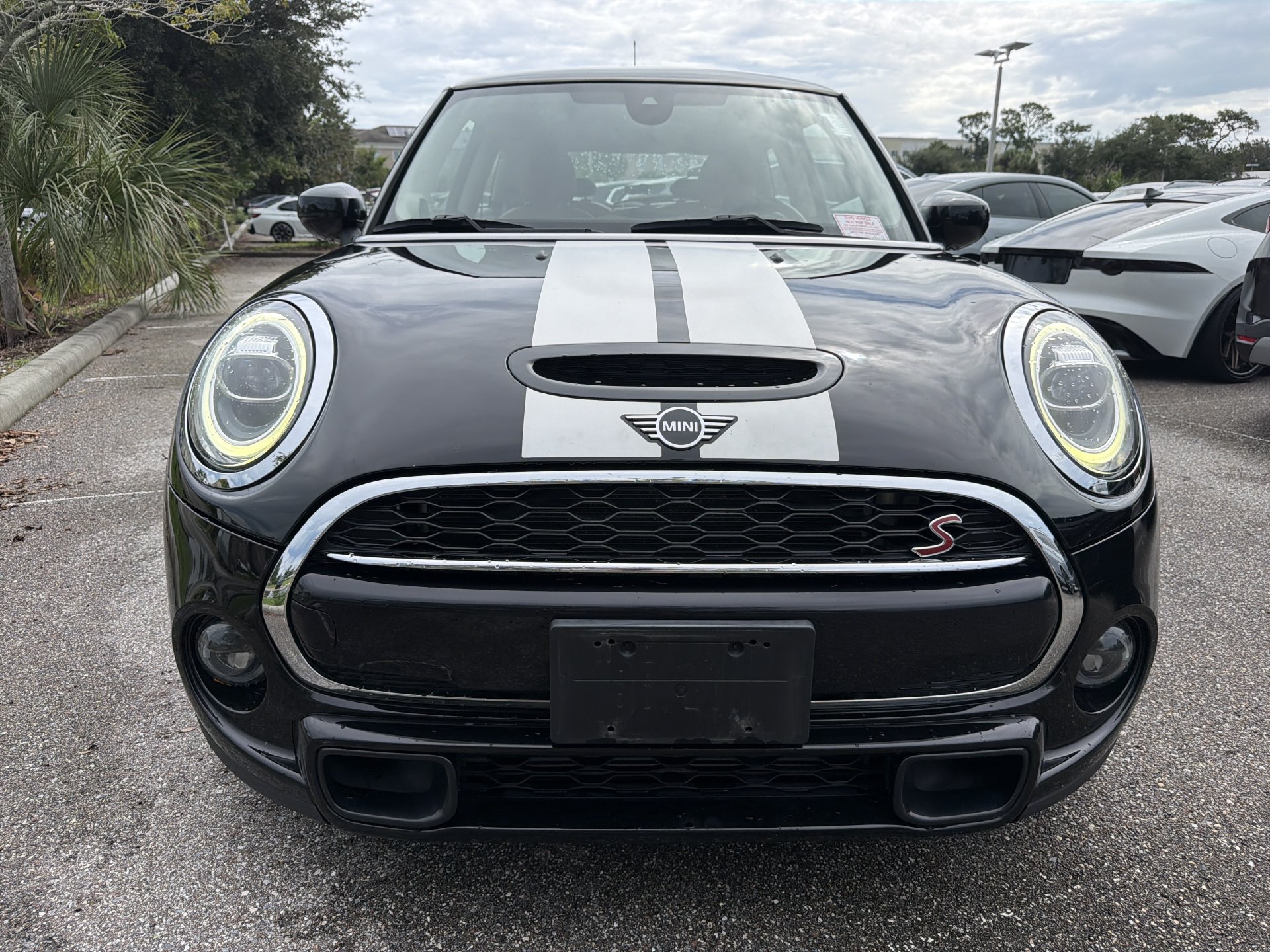 Used 2020 MINI Cooper S w/ Signature Upholstery Package FWD image 2