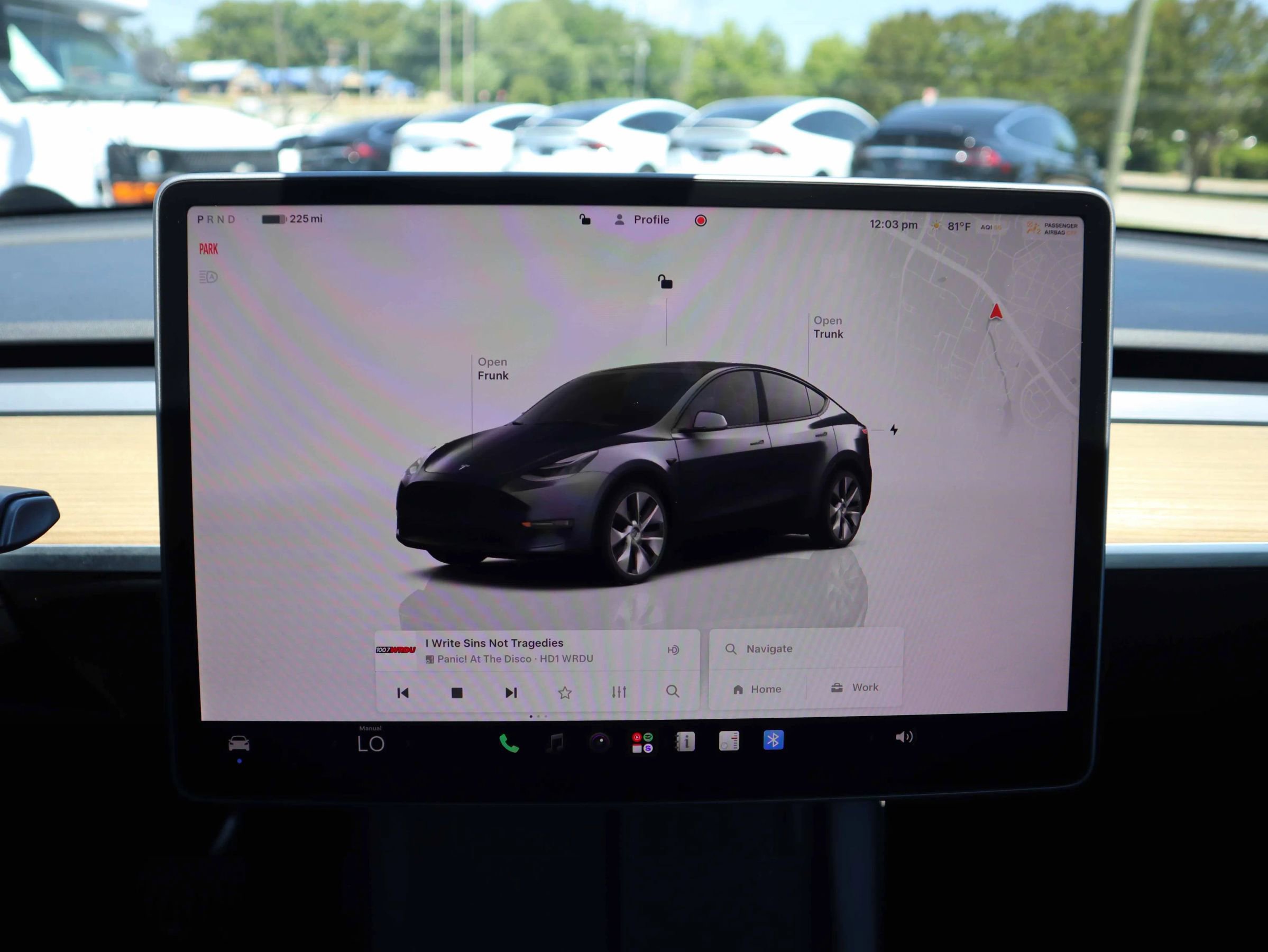 Used 2022 Tesla Model Y Long Range AWD/4WD image 19