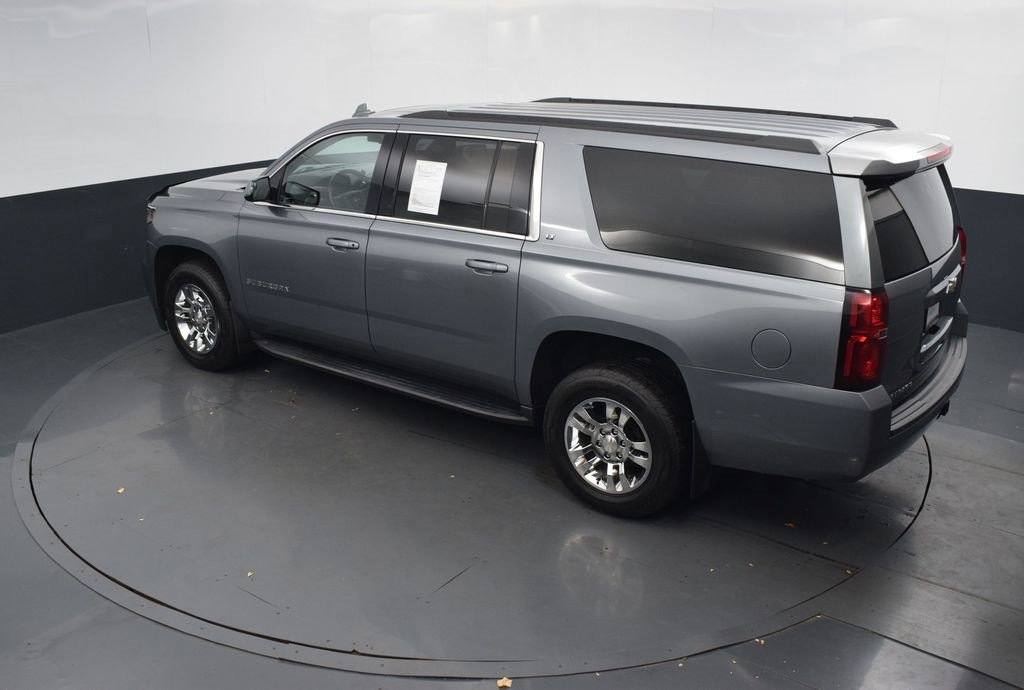 Used 2020 Chevrolet Suburban LT image 44