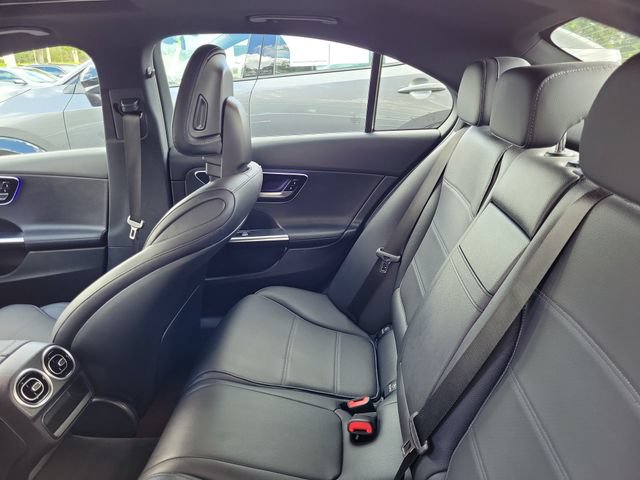 Used 2025 Mercedes-Benz C 300 Sedan image 12