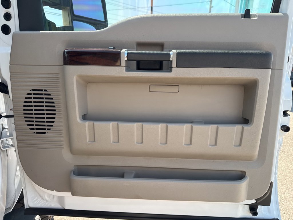 Used 2008 Ford F250 Lariat image 19