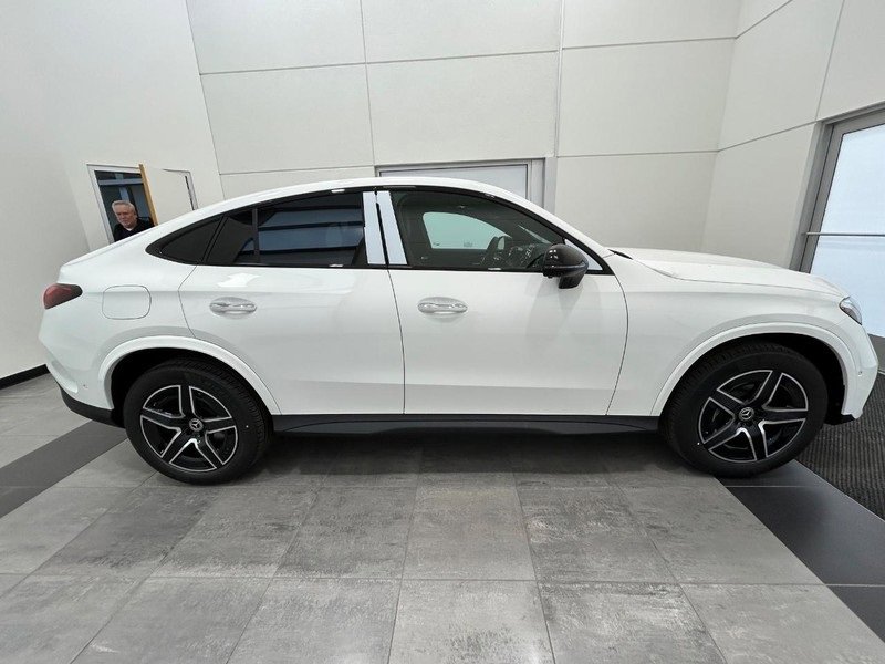 New 2025 Mercedes-Benz GLC 300 4MATIC image 2