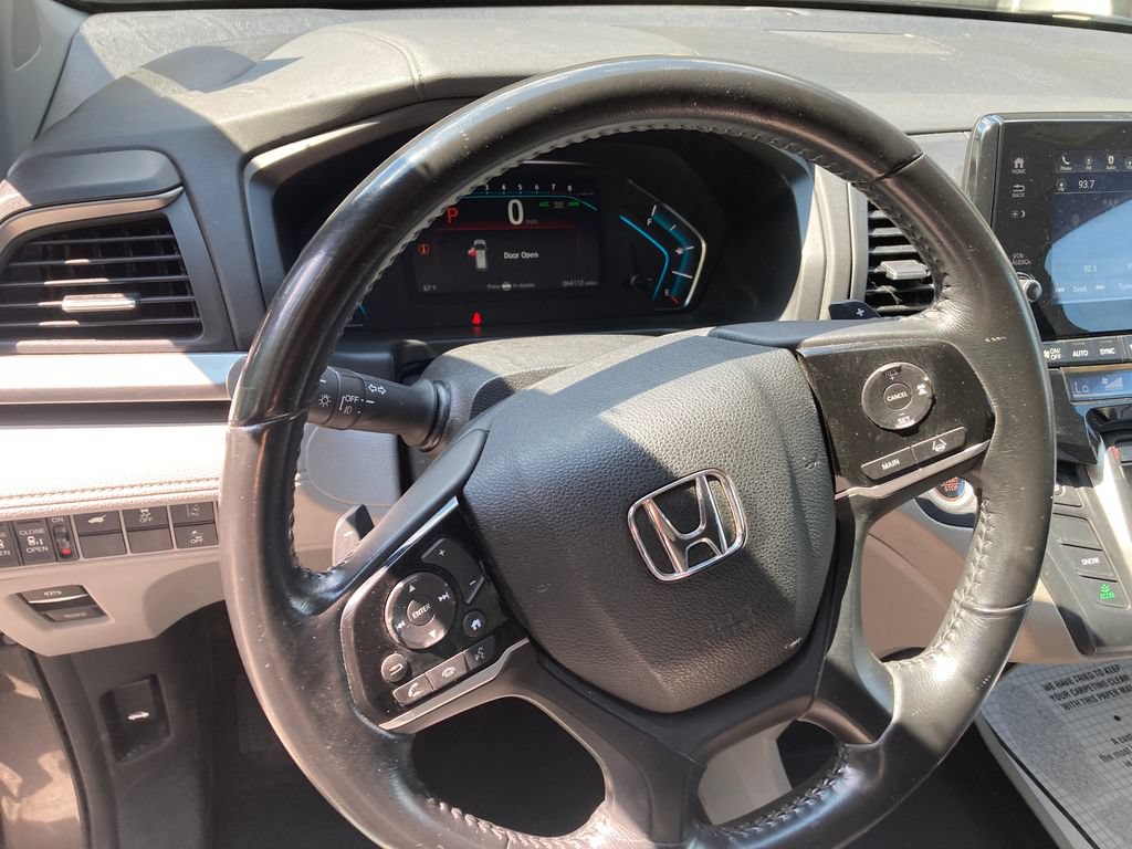 Used 2018 Honda Odyssey EX-L image 18