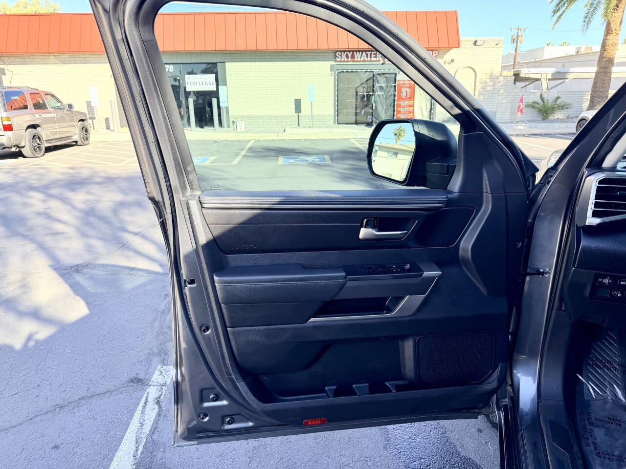 Used 2023 Toyota Tundra SR5 image 9