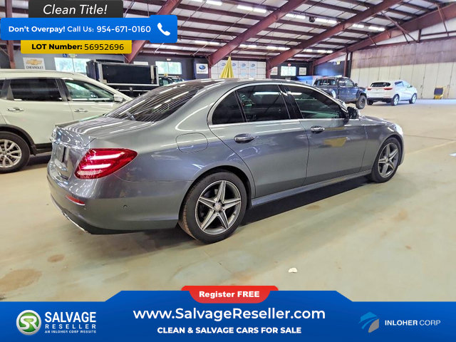 Used 2017 Mercedes-Benz E 300 4MATIC image 4