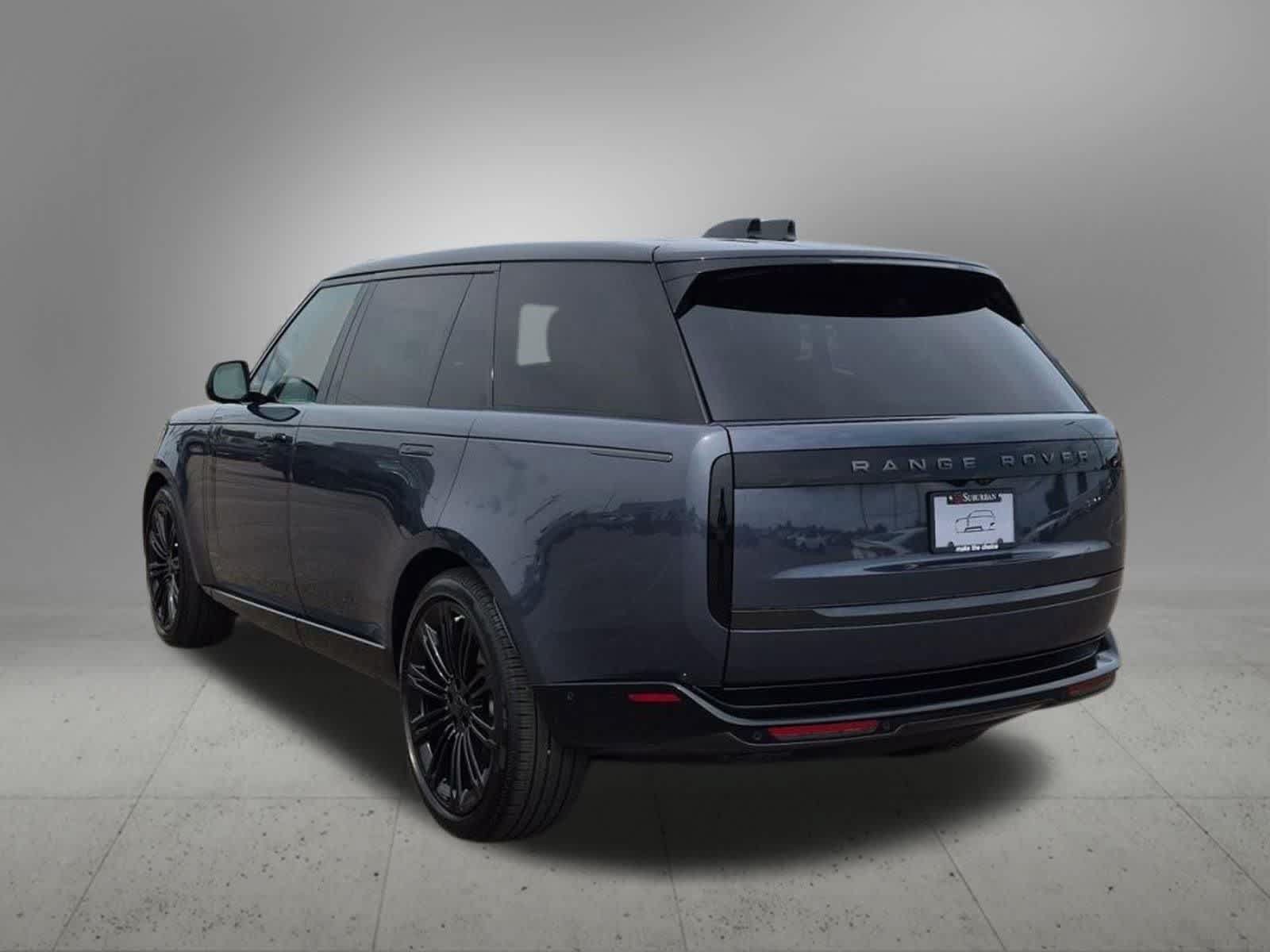 New 2026 Land Rover Range Rover Long Wheelbase SE AWD/4WD image 4