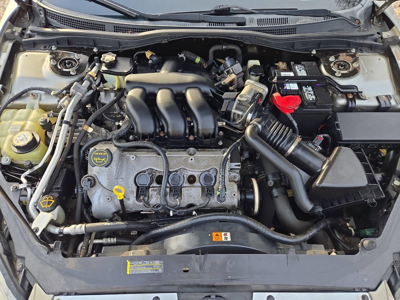 Used 2009 Mercury Milan Premier image 11