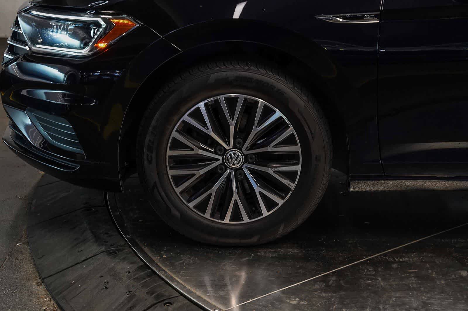 Used 2019 Volkswagen Jetta SEL FWD image 9