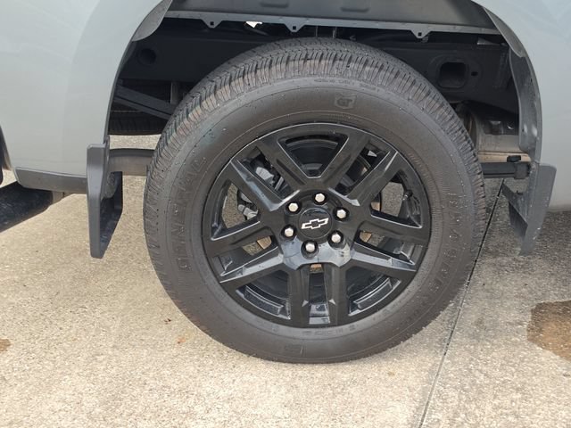 Used 2025 Chevrolet Silverado 1500 Custom w/ Rally Edition RWD image 5