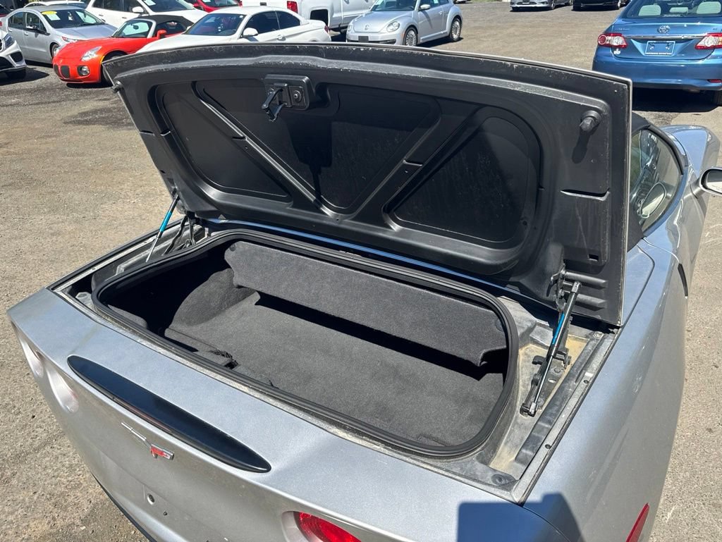 Used 2005 Chevrolet Corvette Convertible w/ Preferred Equipment Group RWD image 38