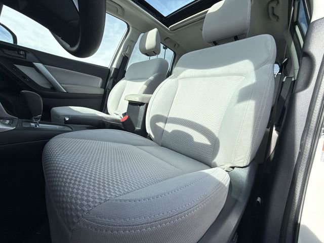 Used 2018 Subaru Forester 2.5i Premium w/ All-Weather Package image 11