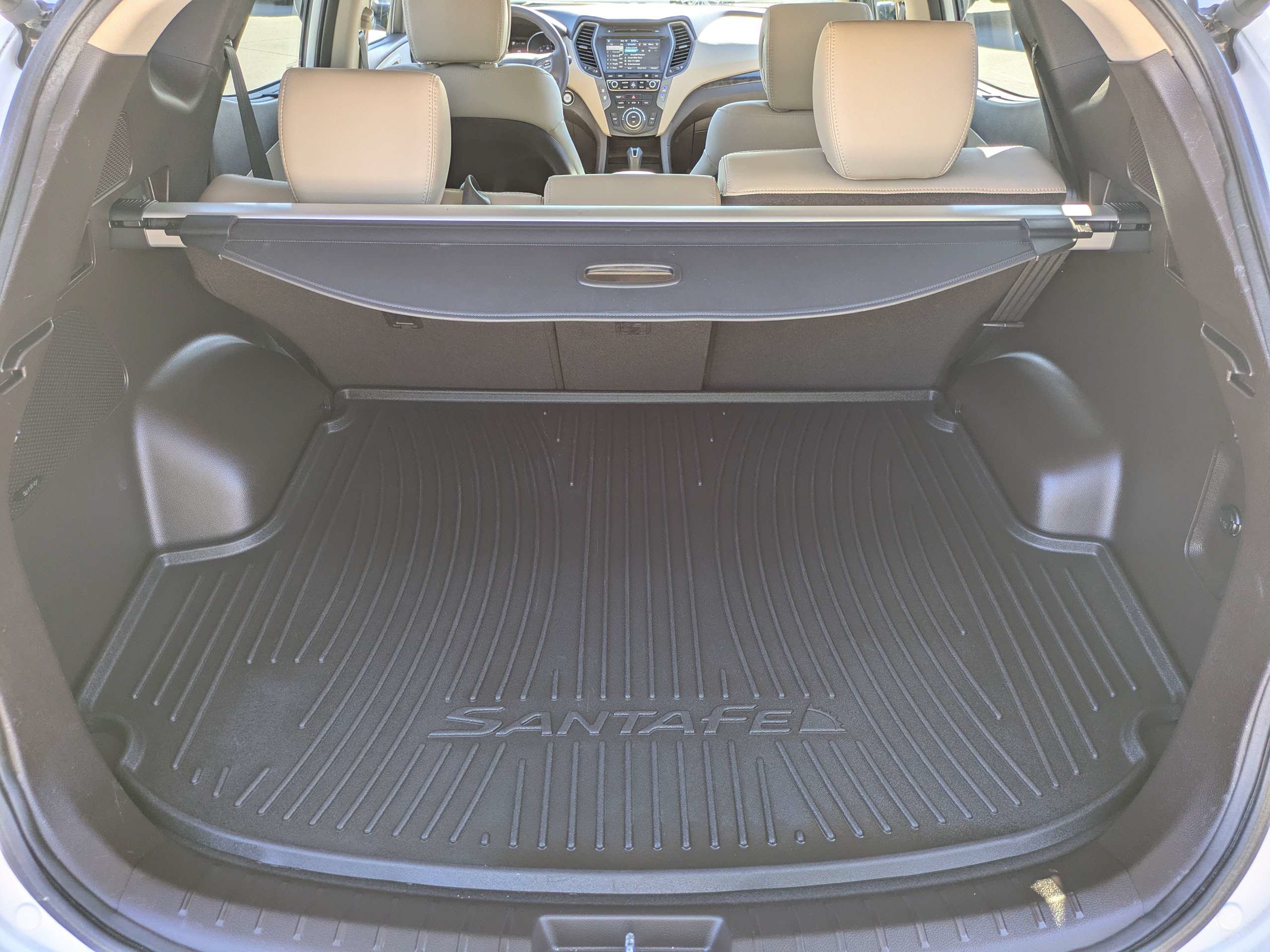 Used 2017 Hyundai Santa Fe Sport w/ 2.4L Tech Package 04 FWD image 11