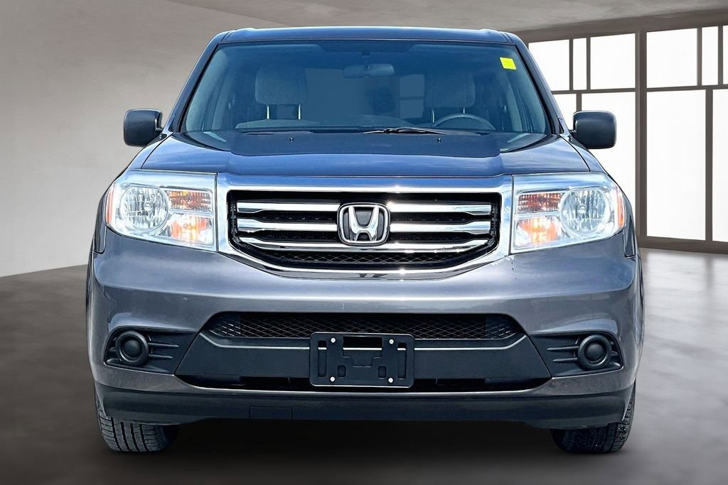 Used 2015 Honda Pilot LX image 2