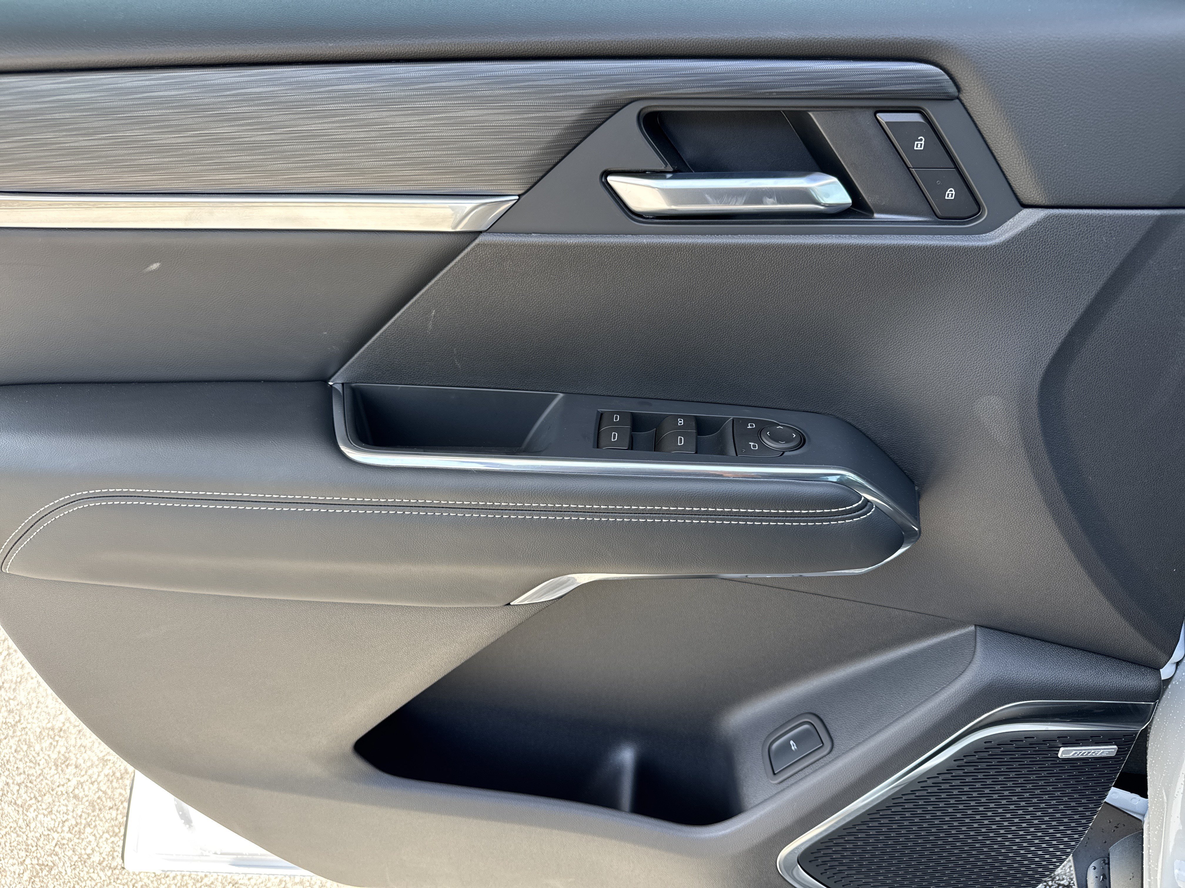 New 2026 GMC Acadia Elevation w/ Black Edition FWD image 14