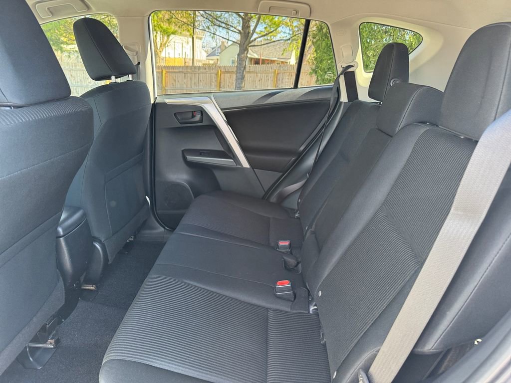Used 2018 Toyota RAV4 LE w/ All Weather Liner Package image 18