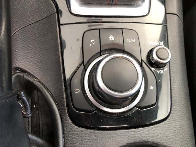 Used 2016 MAZDA MAZDA3 i Touring w/ Popular Equipment Package image 30