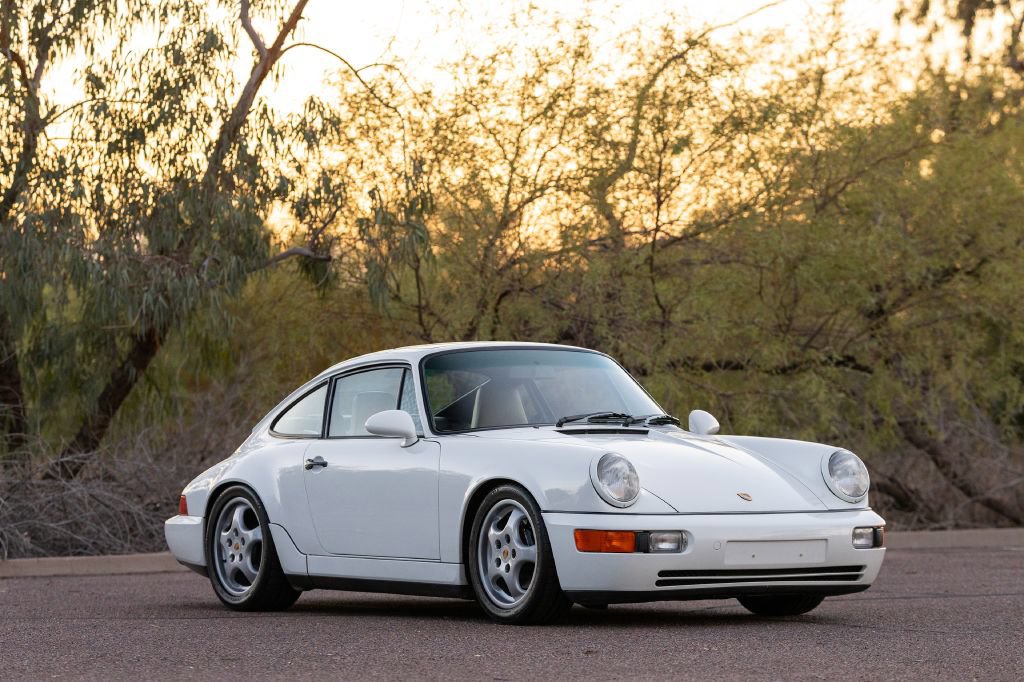 Used 1992 Porsche 911 Carrera RWD image 22
