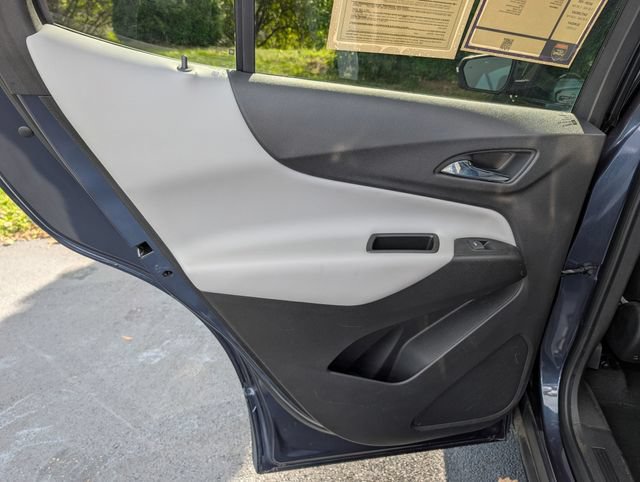 Used 2018 Chevrolet Equinox LT FWD image 34