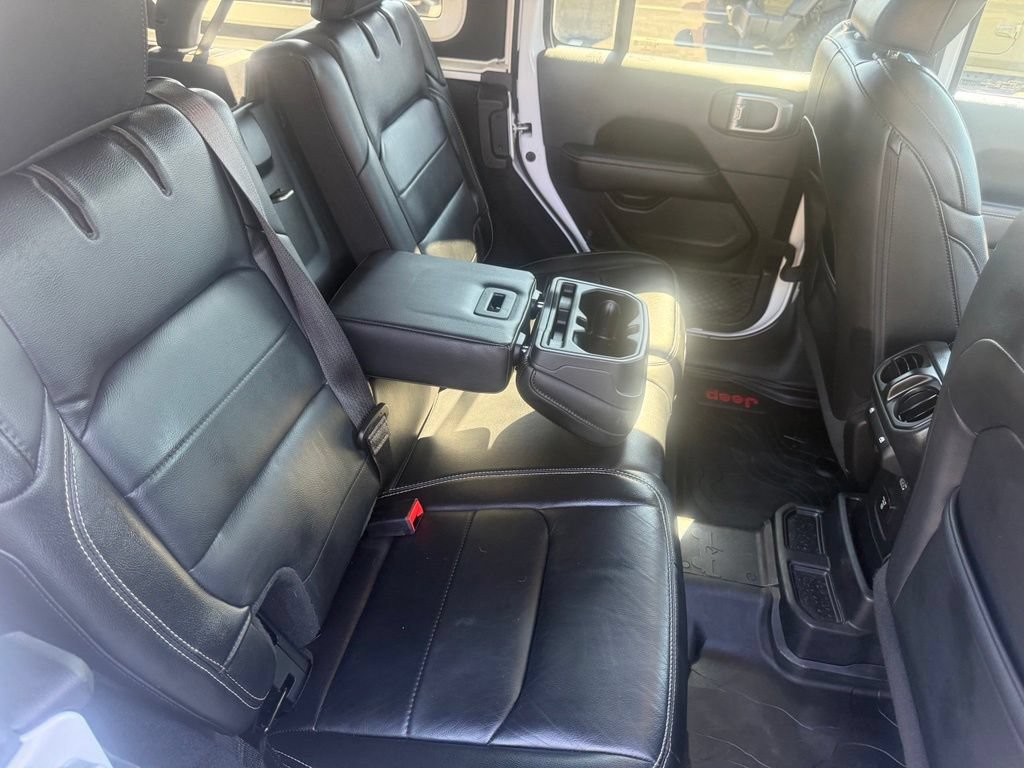 Certified 2019 Jeep Wrangler Unlimited Sahara AWD/4WD image 63