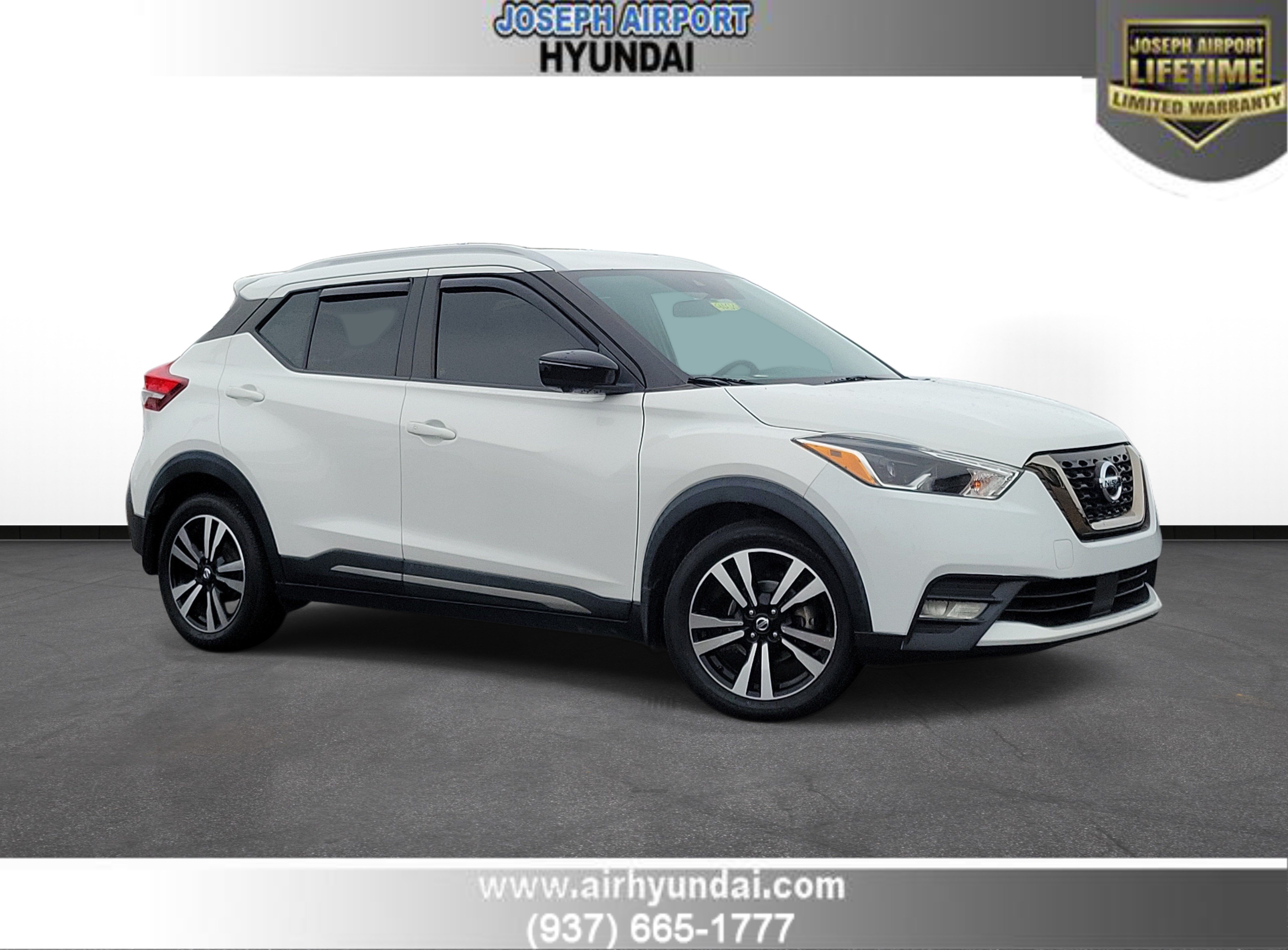 Used 2020 Nissan Kicks SR FWD image 1