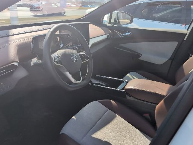 Used 2023 Volkswagen ID.4 Pro image 6