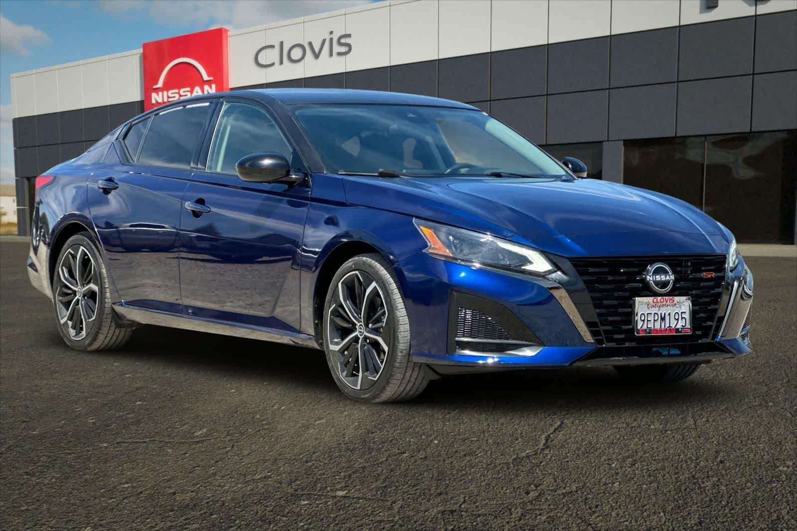 Certified 2023 Nissan Altima 2.5 SR FWD image 10
