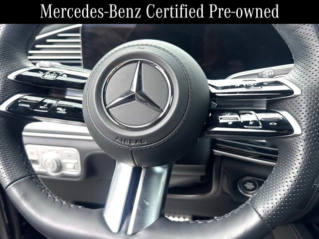 Used 2025 Mercedes-Benz GLS 580 4MATIC image 7