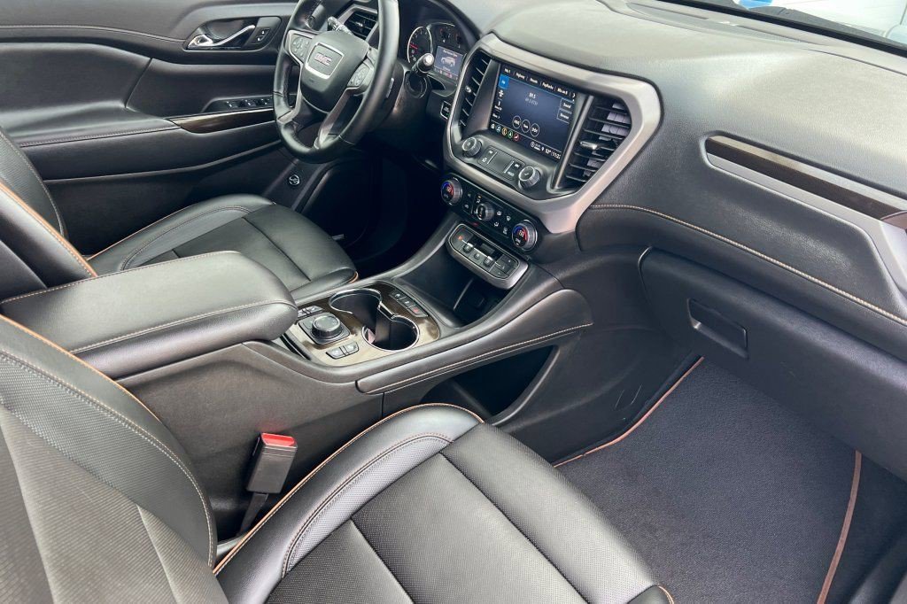 Certified 2023 GMC Acadia AT4 w/ Preferred Package image 14