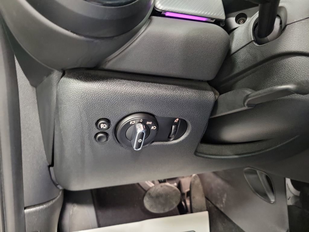 Used 2023 MINI Cooper SE image 21