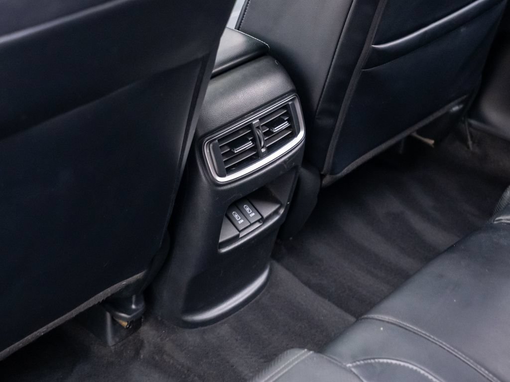 Certified 2018 Honda CR-V Touring image 19