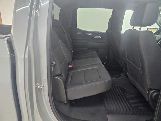 Used 2024 Chevrolet Silverado 1500 LT AWD/4WD image 18