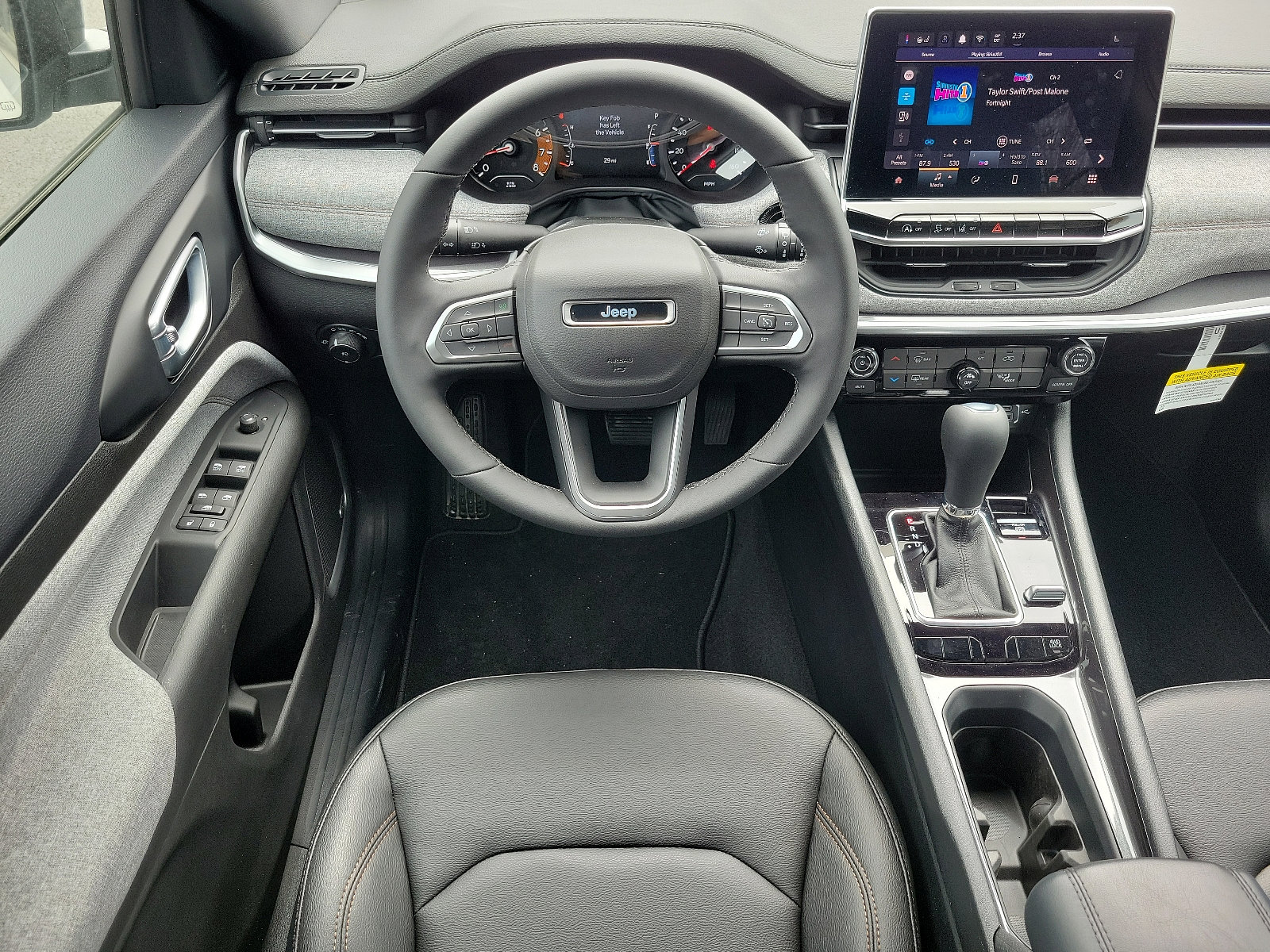 Used 2024 Jeep Compass Latitude w/ Sun and Sound Group image 6