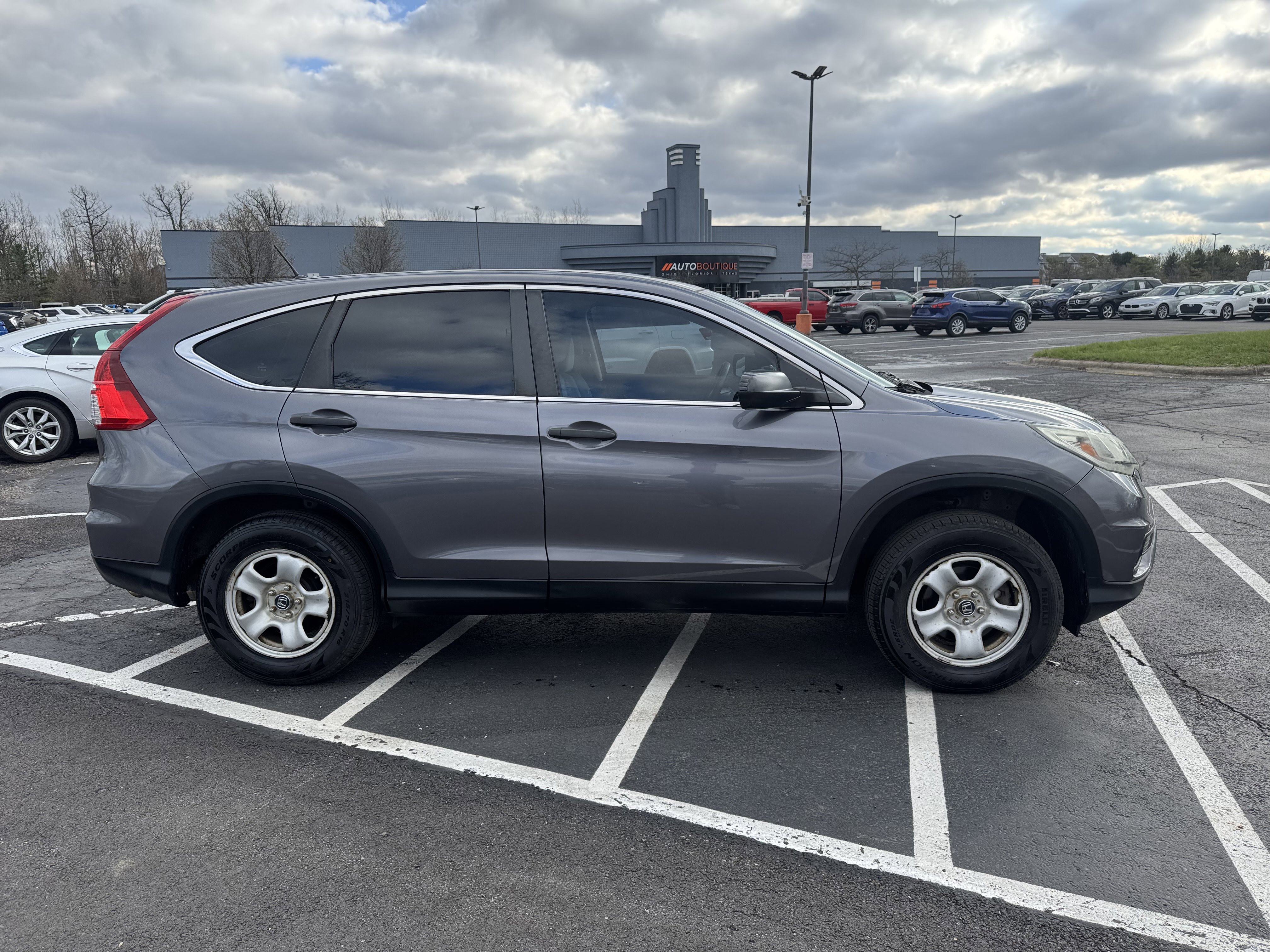 Used 2015 Honda CR-V LX image 16
