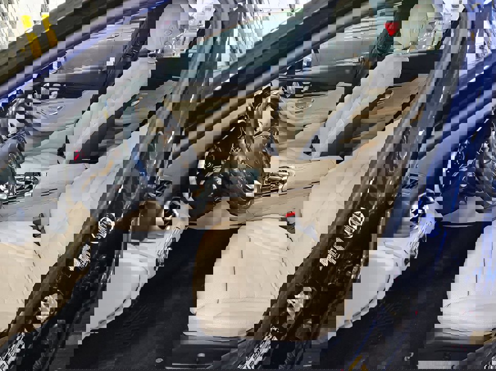 Used 2015 Mercedes-Benz C 300 Sedan w/ Multimedia Package image 11