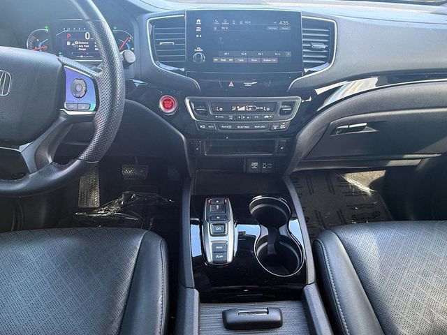 Used 2020 Honda Passport Touring image 3