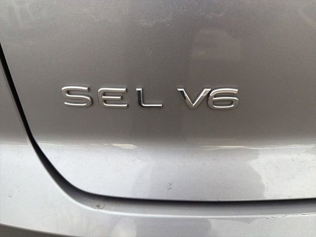 Used 2023 Volkswagen Atlas Cross Sport SEL R-Line image 13