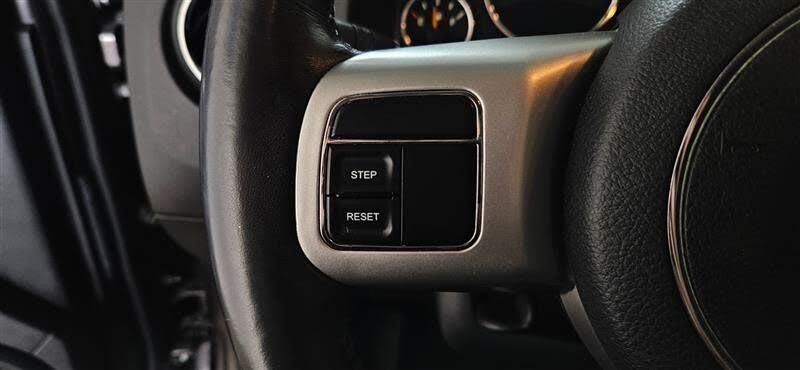 Used 2016 Jeep Compass High Altitude image 11