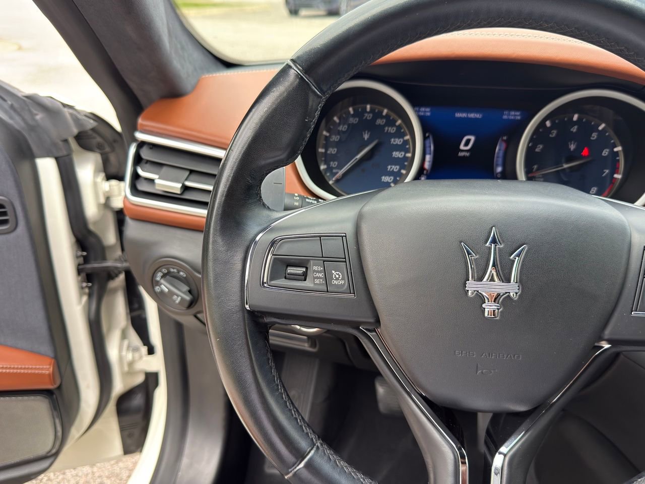 Used 2018 Maserati Ghibli S GranLusso AWD/4WD image 19