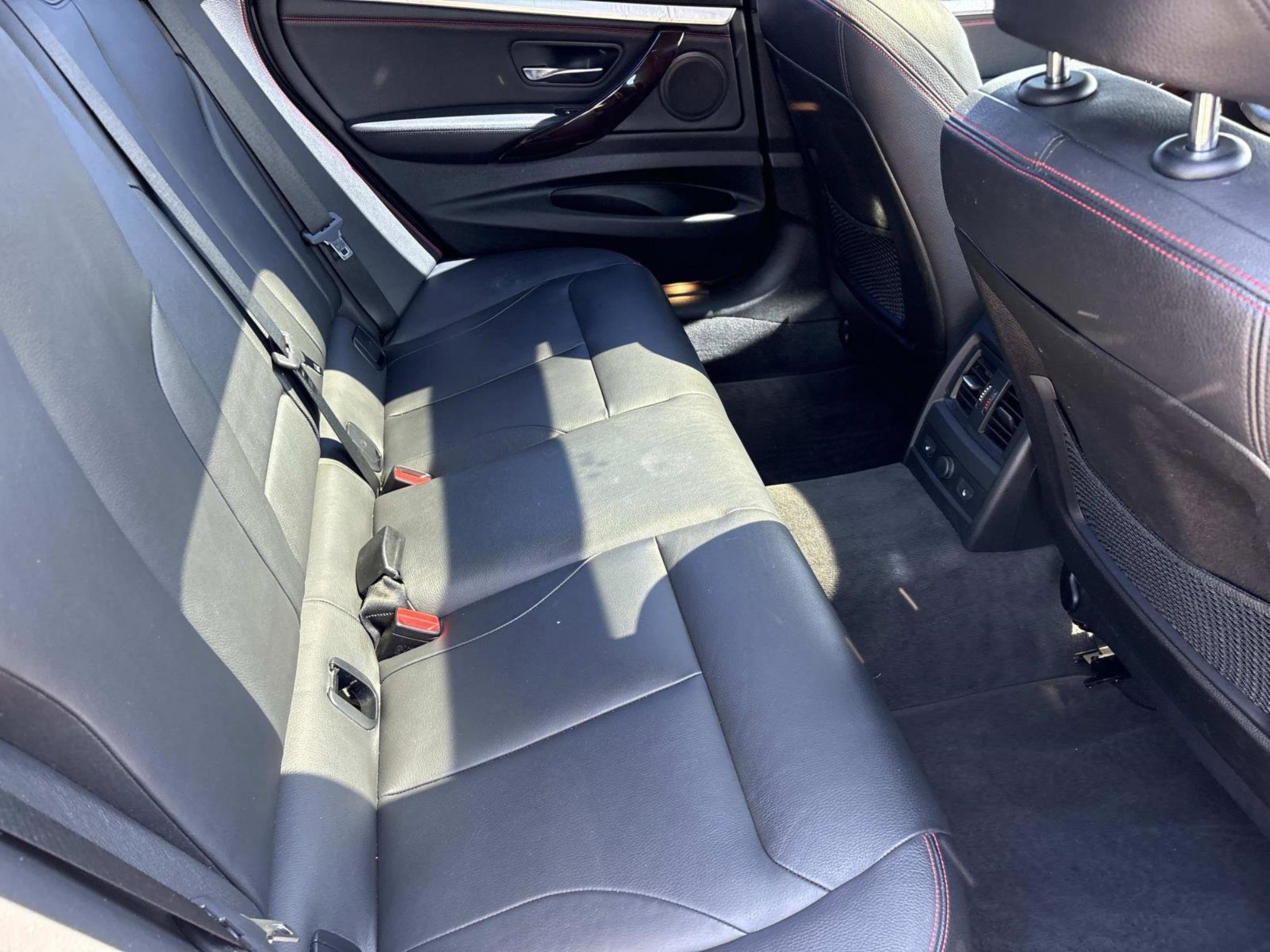 Used 2015 BMW 335i Gran Turismo xDrive image 20