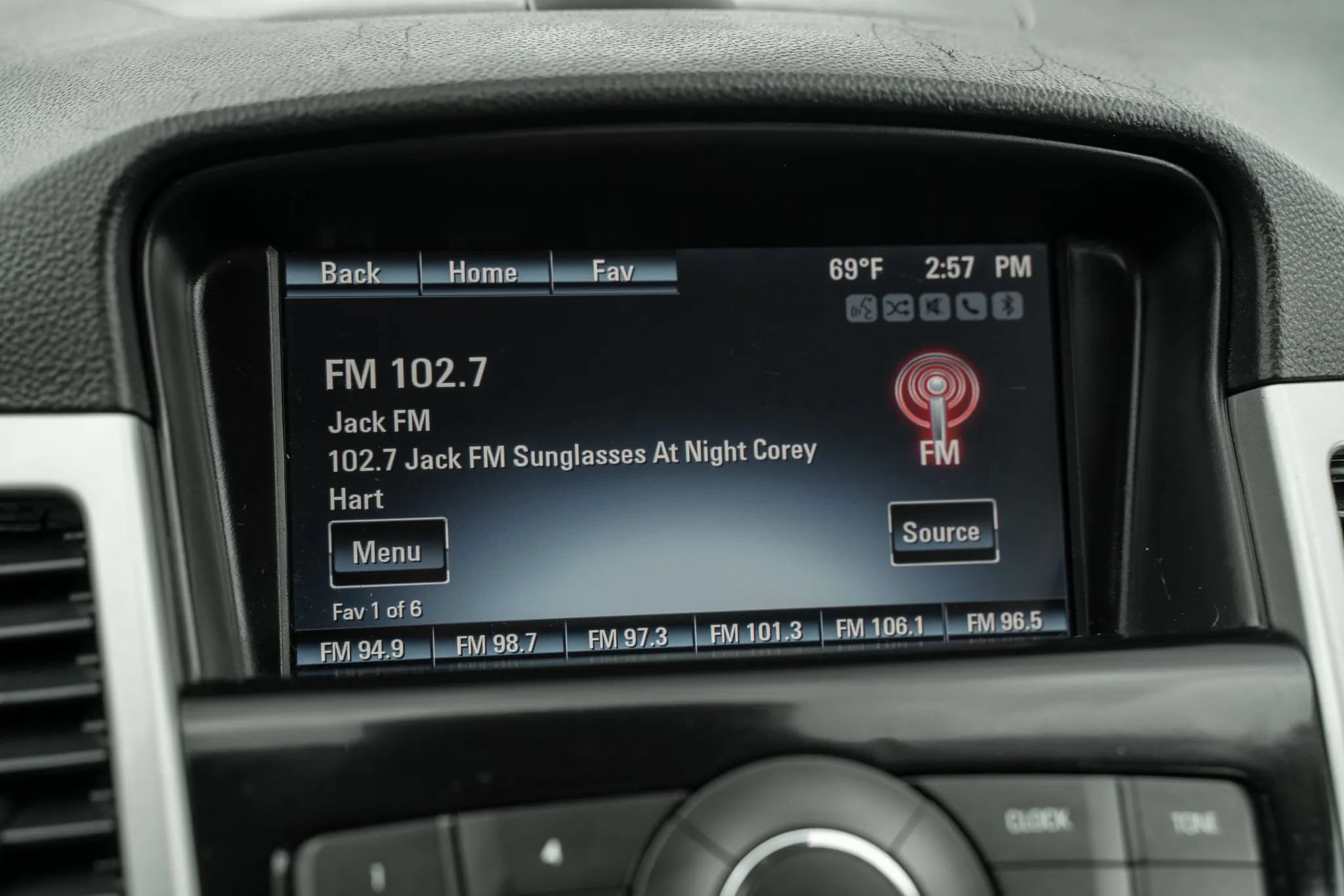 Used 2014 Chevrolet Cruze LT w/ RS Package FWD image 19